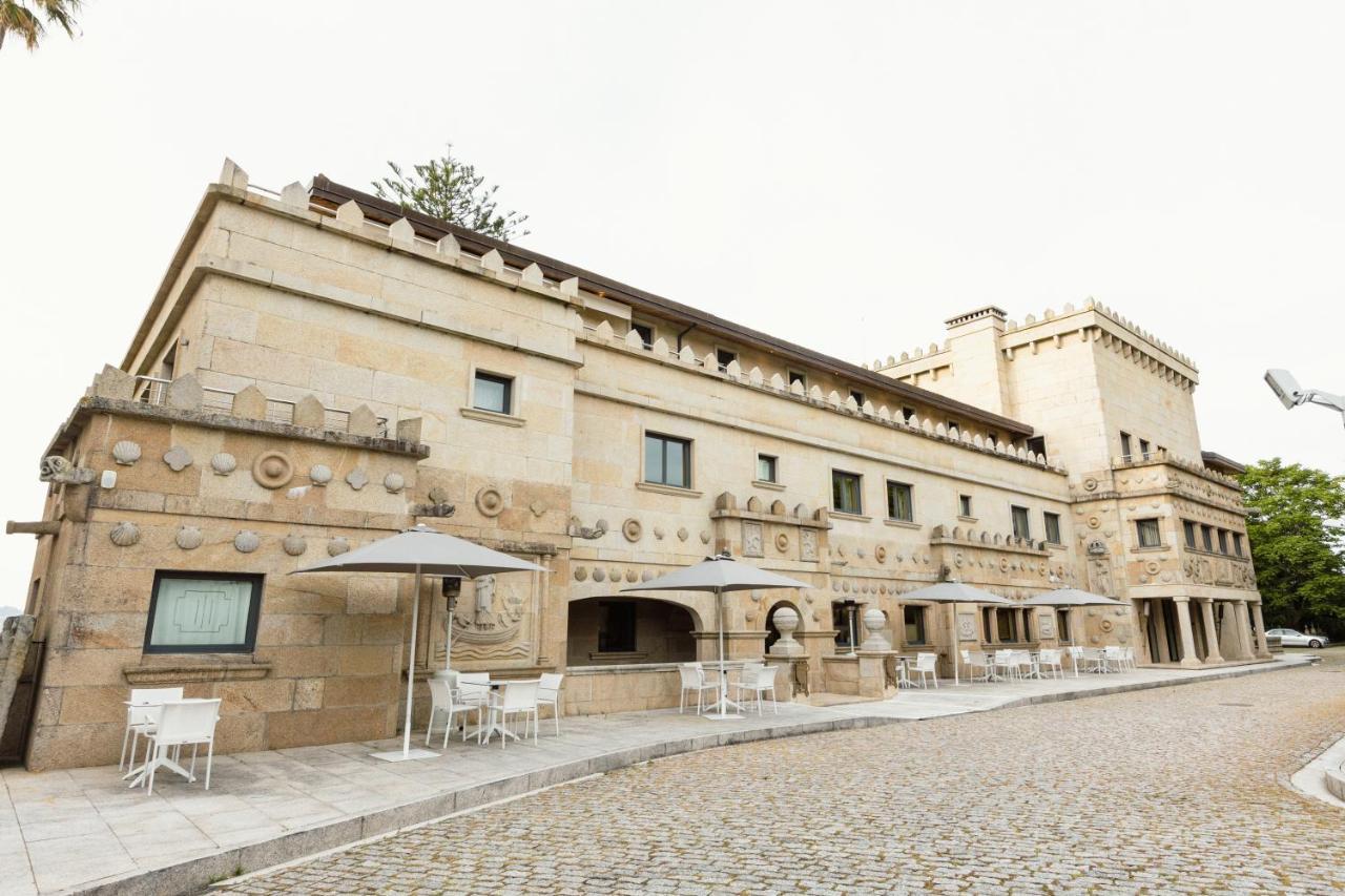 Pazo Los Escudos Hotel Spa & Resort Vigo Luaran gambar The museum building