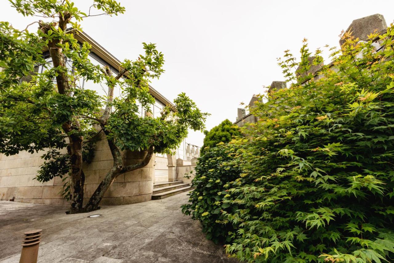 Pazo Los Escudos Hotel Spa & Resort Vigo Luaran gambar The garden