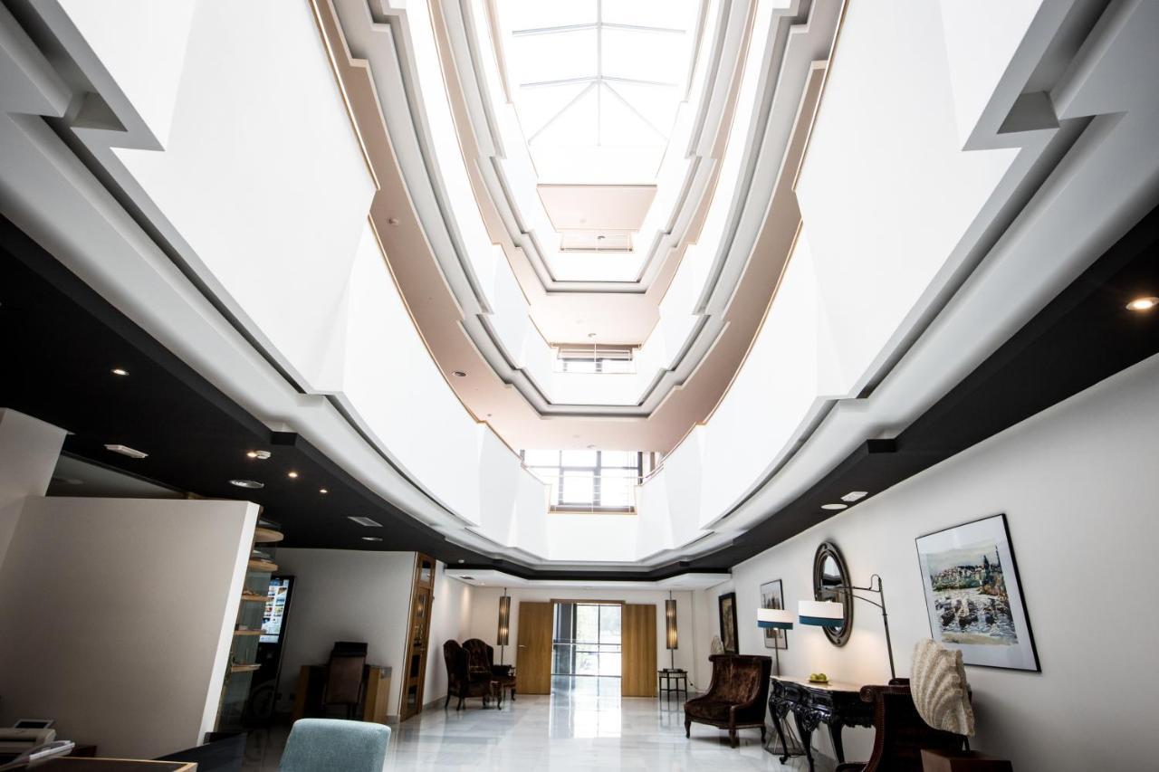 Pazo Los Escudos Hotel Spa & Resort Vigo Luaran gambar Interior of the National Museum of the Marine Corps